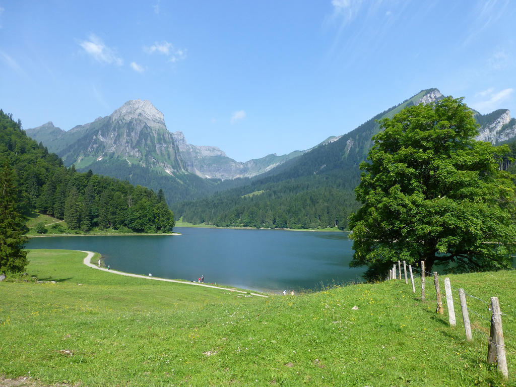 Berghotel Obersee Näfels Exteriér fotografie